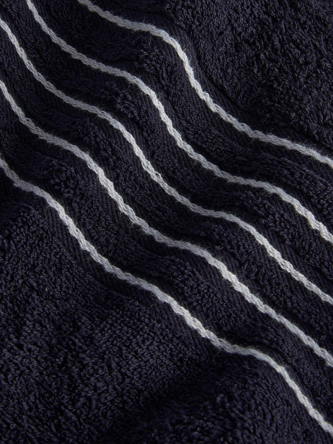 Duchamp Premium Cotton Brand Stripe Bath Towel Deep Well