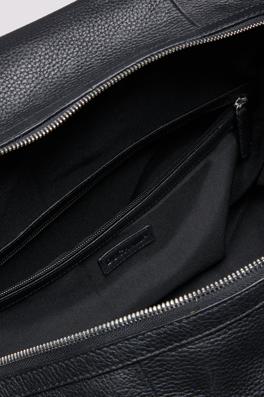 Weekend Leather in Holdall Black